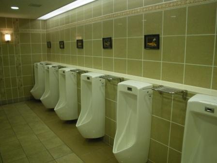 伊丹空港のトイレ
